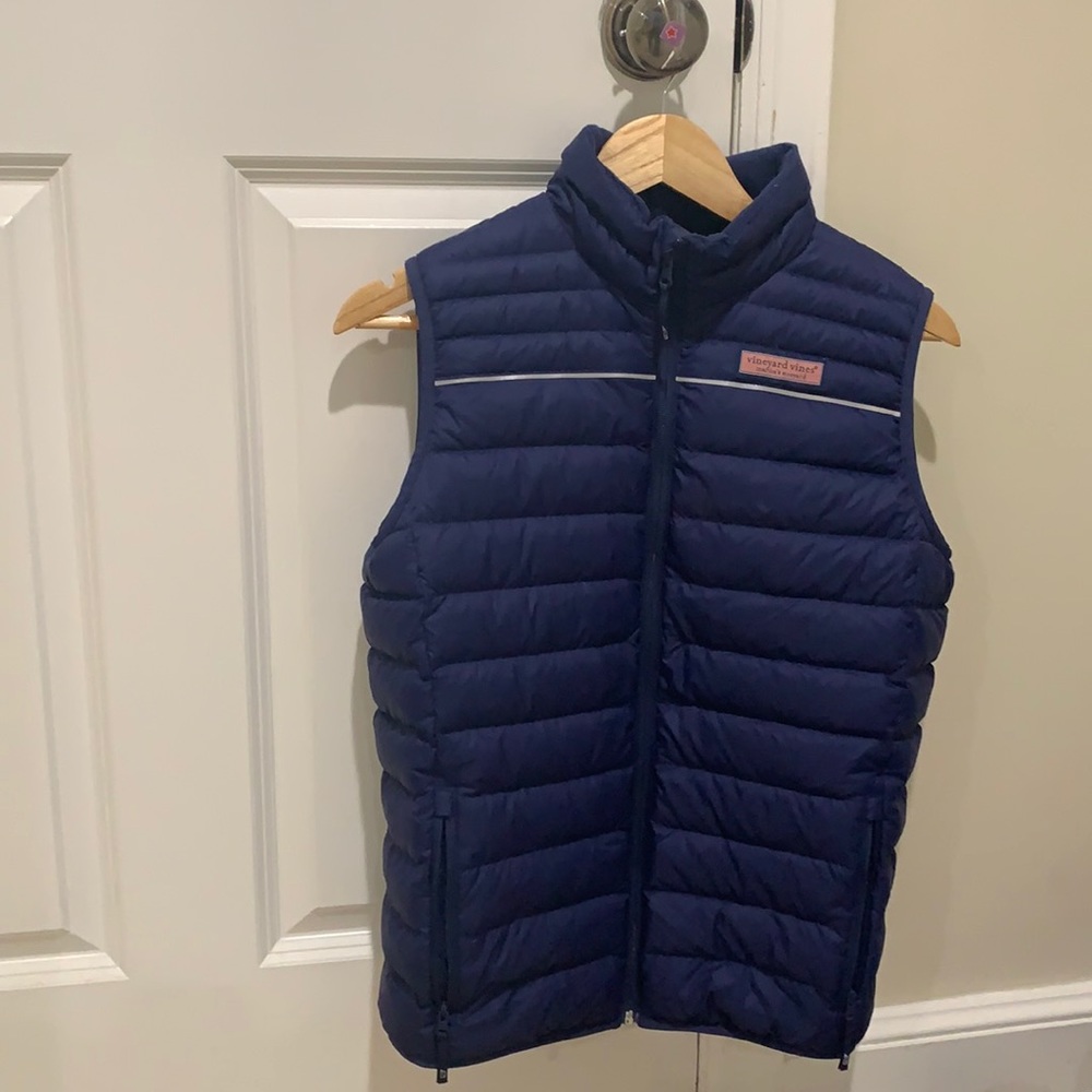 Vineyard Vines performer vest- NWT